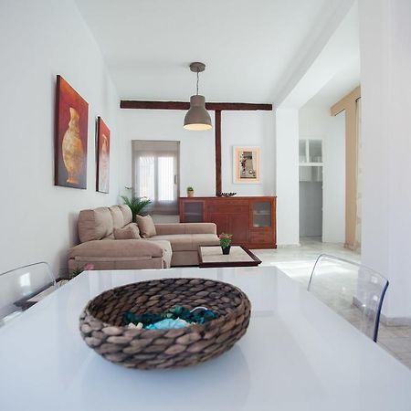 Apartamentos Catedral Малага Номер фото