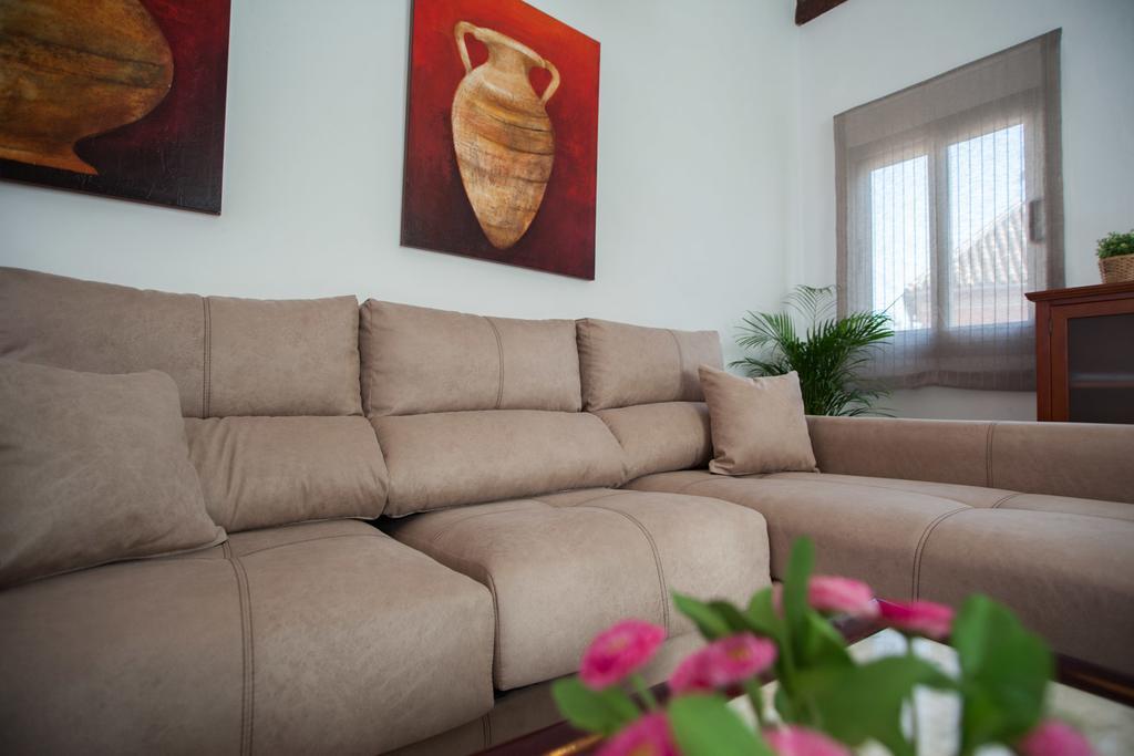 Apartamentos Catedral Малага Номер фото