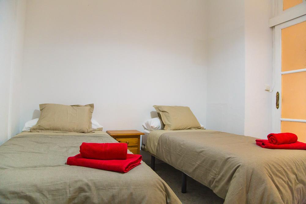 Apartamentos Catedral Малага Номер фото